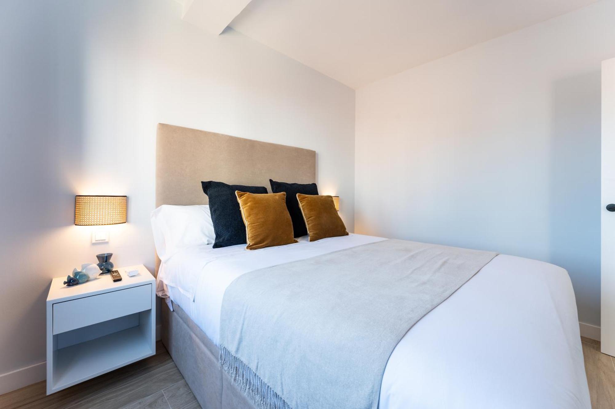 Bazan City Center Apartment มาลากา ภายนอก รูปภาพ